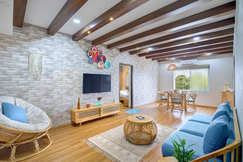 Hoodo Bohemian Style One-Bedroom Apartment - Image 1