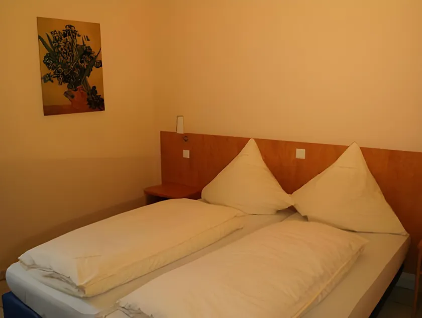 Hotel Alt Speyer - Image 1