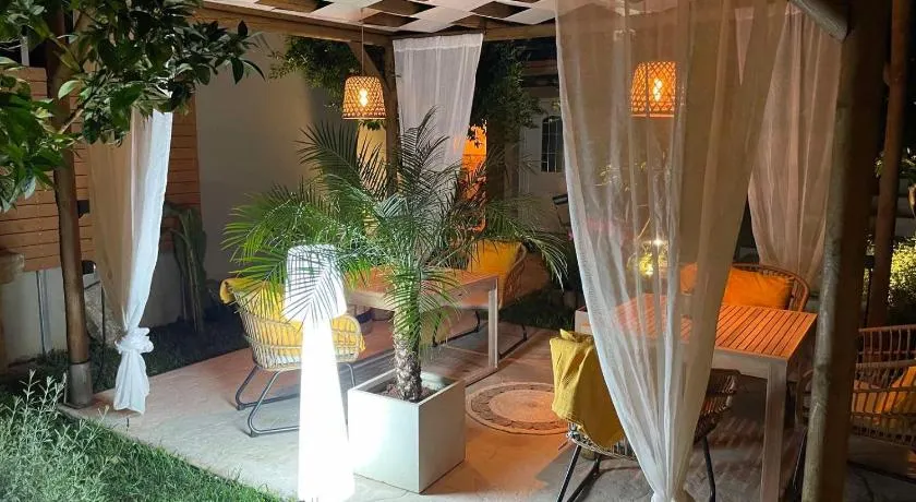 Elegant rooms - Image 1