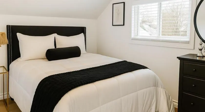 Niagara Escape Loft - Image 1
