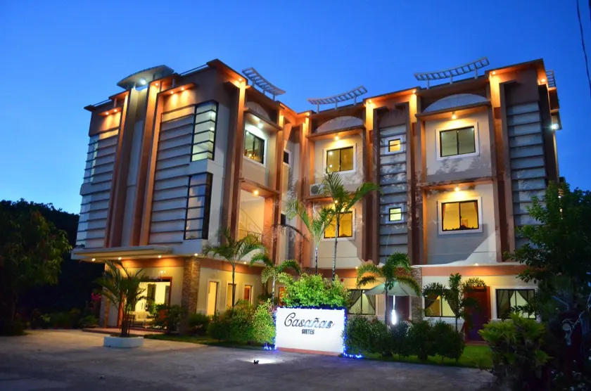 Casañas Suites - Image 1
