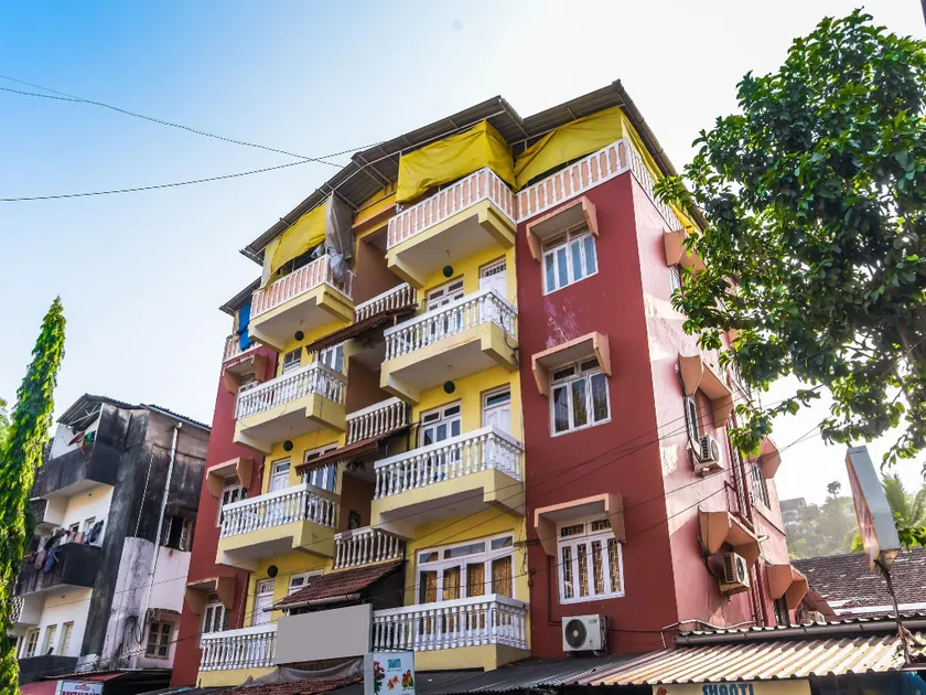 FabHotel 4 Pillar - Image 1