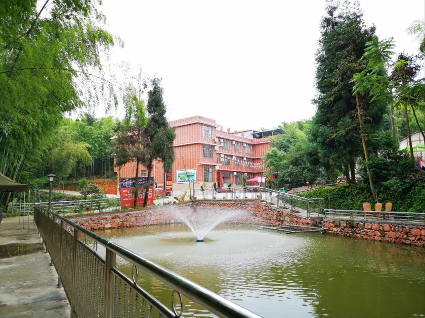 Shunan Bamboo Sea Sanhe Resort Hotel - Image 1