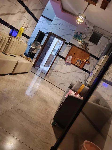 Arumugam inn - Image 1