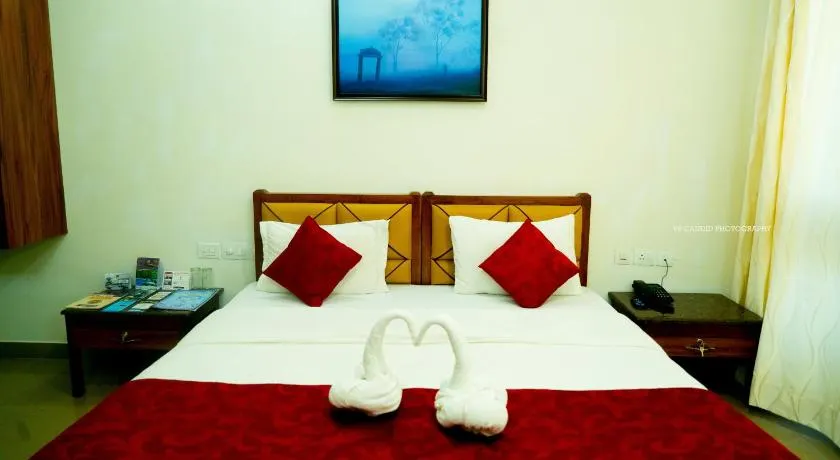KSTDC Hotel Mayura Pine Top Nandi Hills - Image 1
