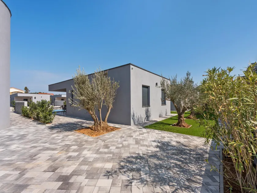 Holiday Home in Vir near Jadro Beach - Image 1