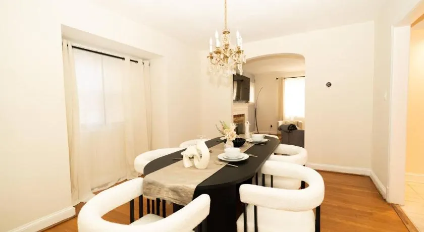 Sunnyside Nest - Image 1