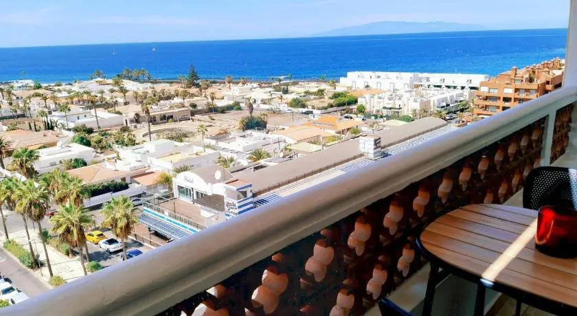 Palm-Mar Penthouse Celeste vue mer panoramique 200m de l'océan - Image 1
