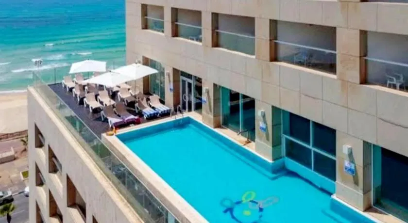 7 Hotel Apartment Short Time TLV BAT YAM - Image 1