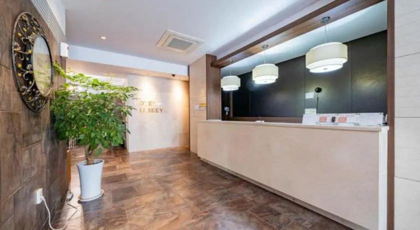 Nabeeya Hotel - Image 1