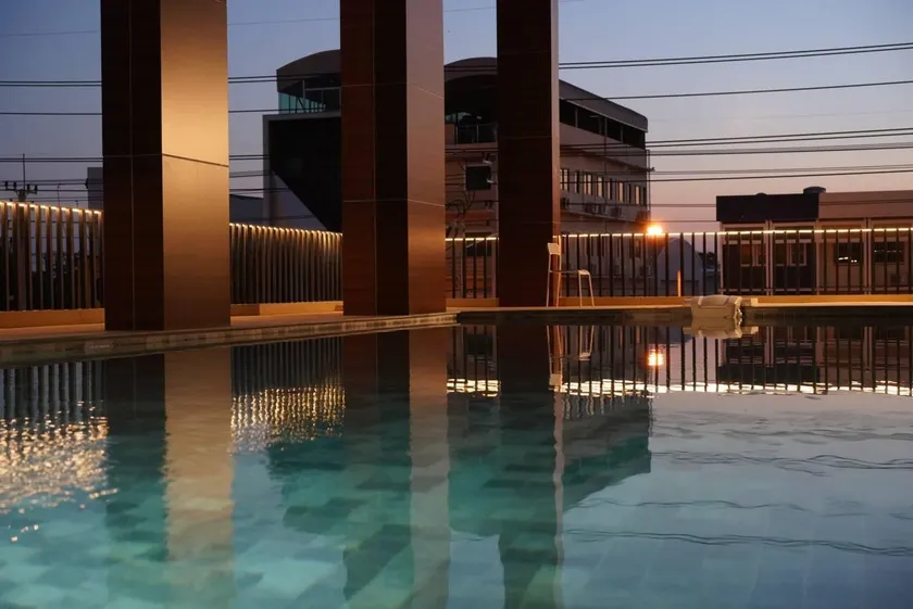 S3 Huahin Hotel - Image 1