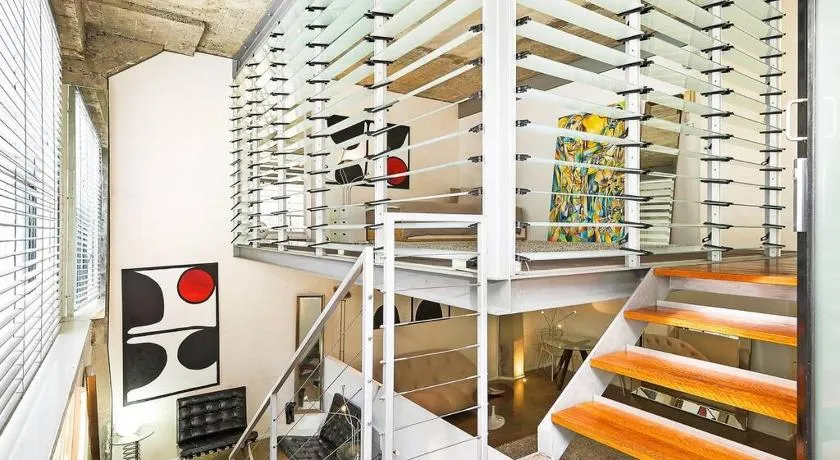 WAREHOUSE! RARE!! NEW ARCHITECTURALLY DESIGNED MASTERPIECE!! BEST LOCAT! MASSIVE! PRIVATE ROOFTOP GARDEN w PANORAMIC CITY VIEWS!!! (B1-51-ImpAbb) - Image 1