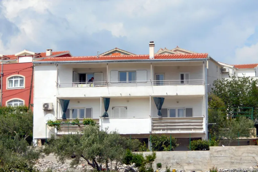 Apartment Naki A2 Slatine, Island Ciovo - Image 1