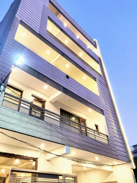 Pride Home - Image 1