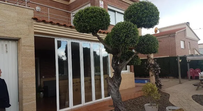 VILLA FLOR - Image 1