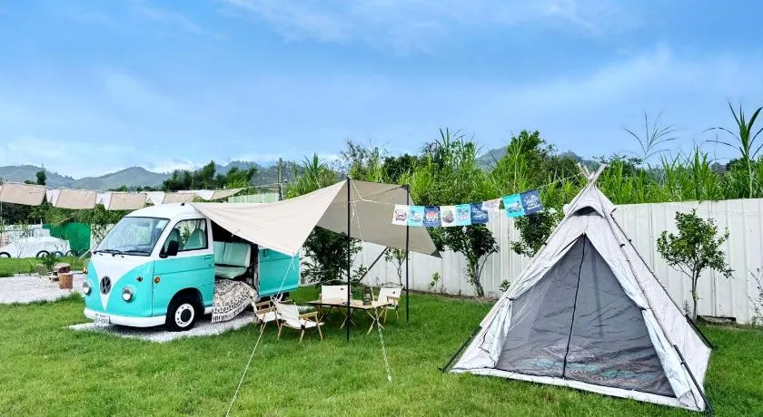 復古車露營住宿 - Image 1