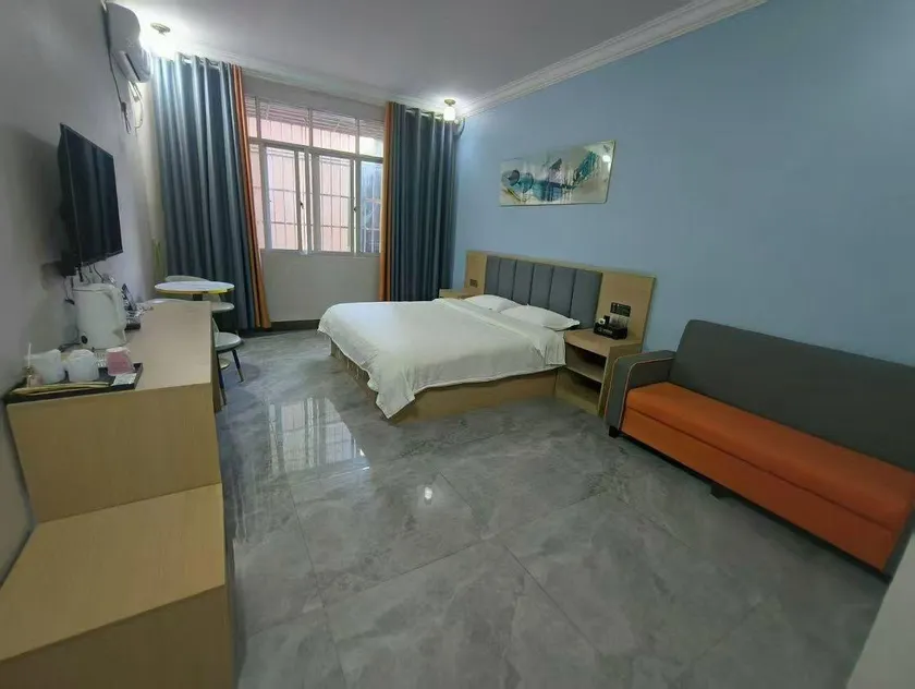 Nanning Jinyuan Hotel (Lingli Middle School) - Image 1