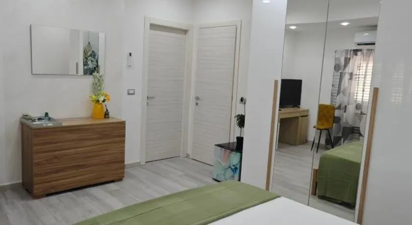 Wonder House - Image 1