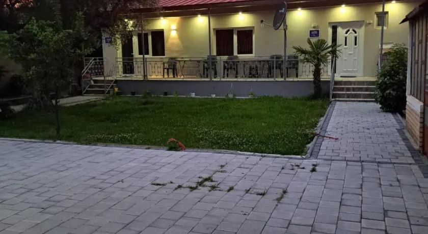 Apartments&studio Villa Antigona - Image 1