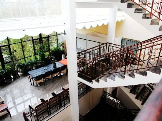 Nachi Denan Hotel - Image 1