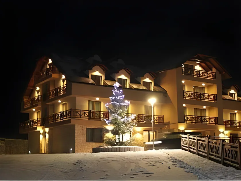 Hotel Green - Image 1