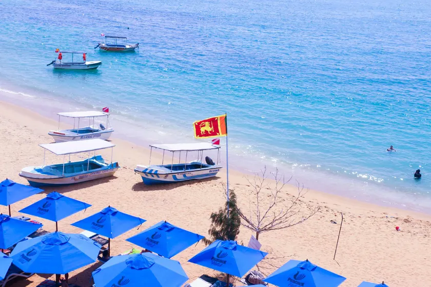 Peacock Beach Hotel Unawatuna - Image 1
