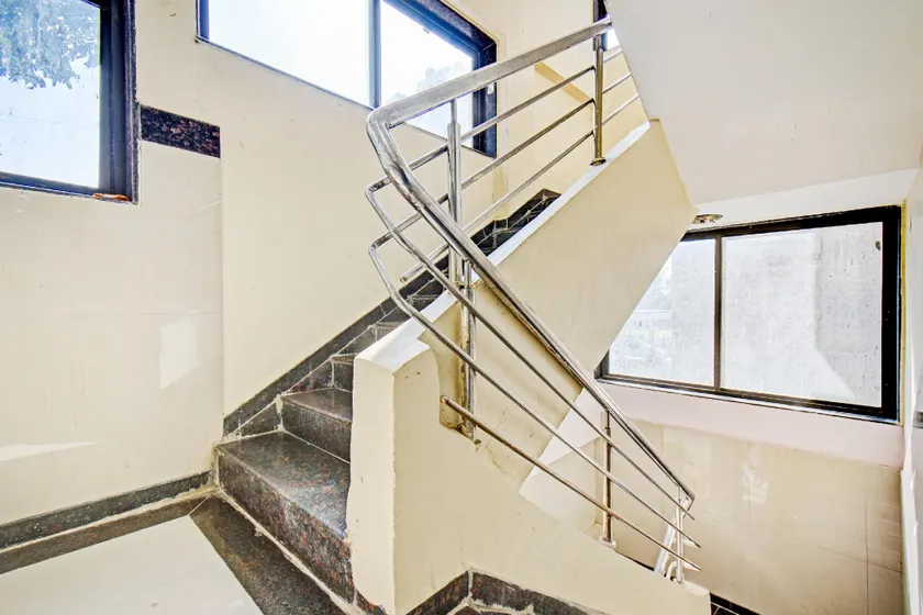 Hotel O by OYO Gkumar Restro - Image 1
