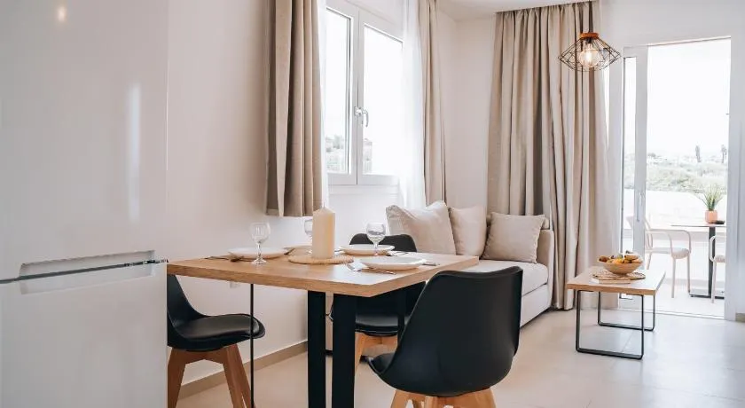 Grand White Apartments - Image 1