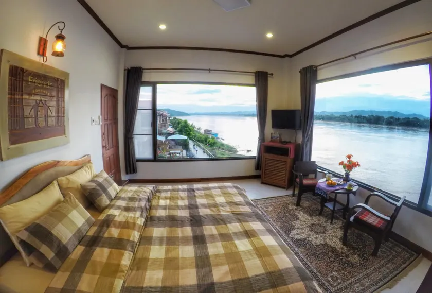 Chandra Varin Riverfront - Image 1