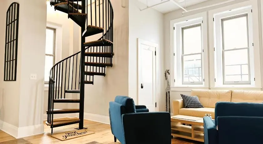 The Historic Lyric Presidential Suite - Image 1