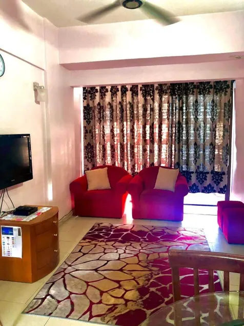 Paradise lagoon apartment - Image 1