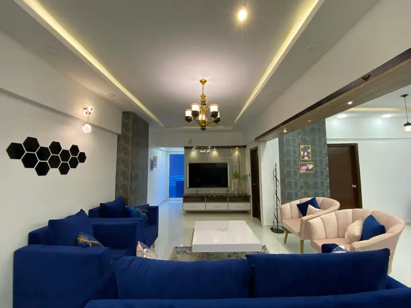 Zaha homes-Suite 3MZ: 2br Family apt with pool - Image 1
