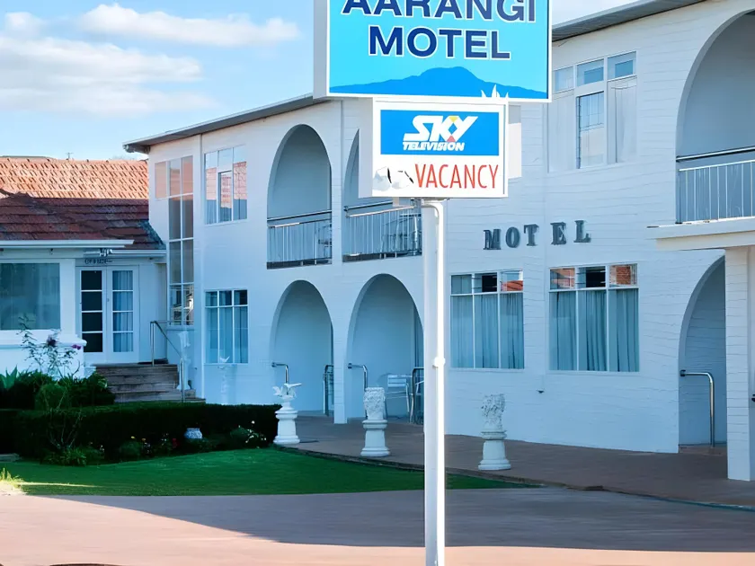 Aarangi Motel - Image 1