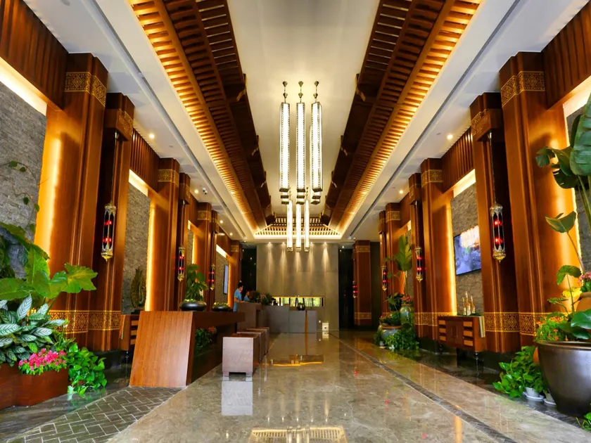 Bali Holiday Hotel - Image 1