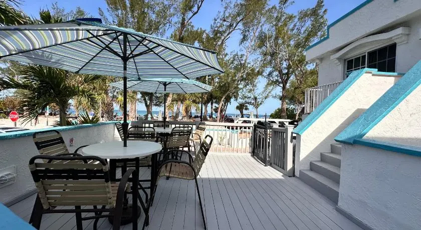 Alamanda Villas on Holmes Beach - Image 1