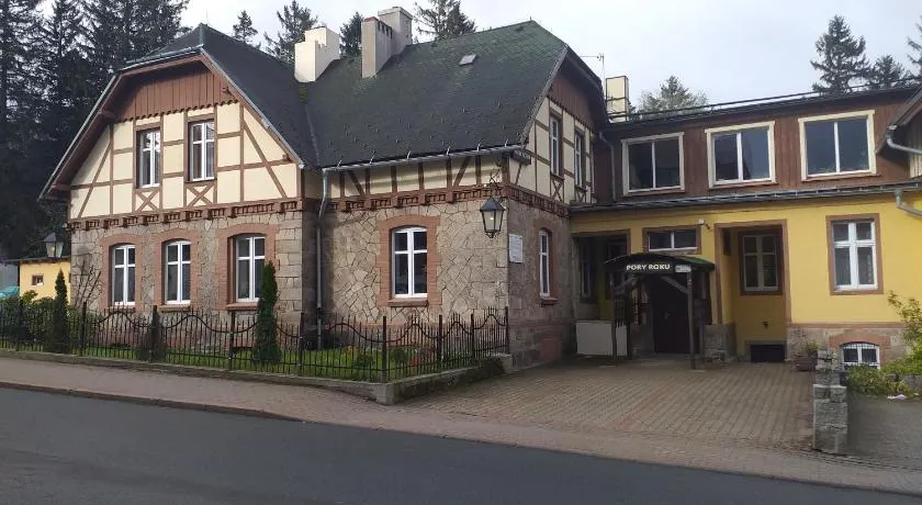 Pensjonat Pory Roku - Image 1