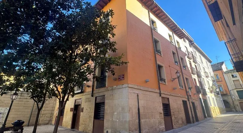 Albergue Logroño Centro - Image 1