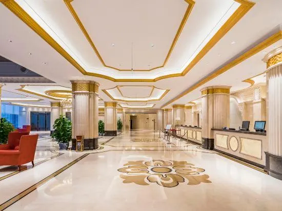 Hot Spring Leisure City - Image 1