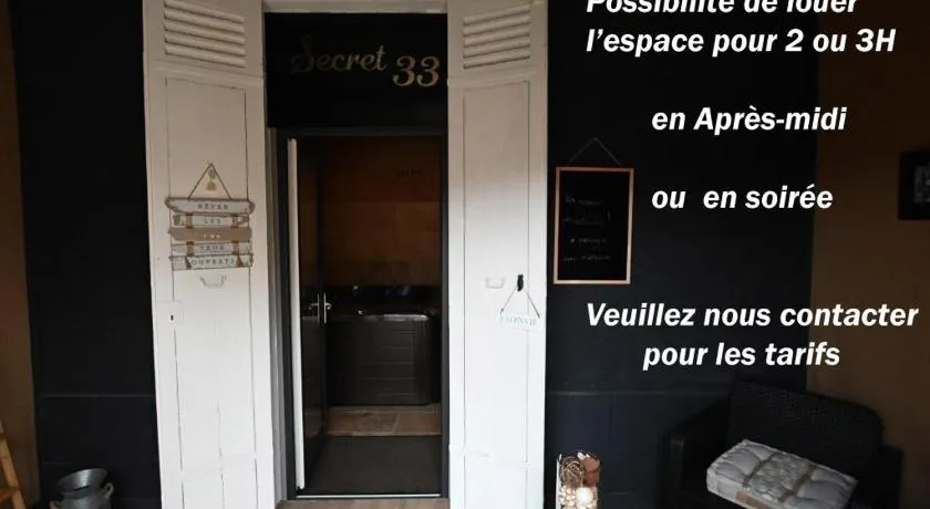 SECRET33 - Image 1