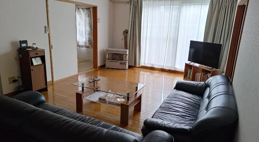 Anna's House 駐車無料ワンフロア貸し切り - Image 1