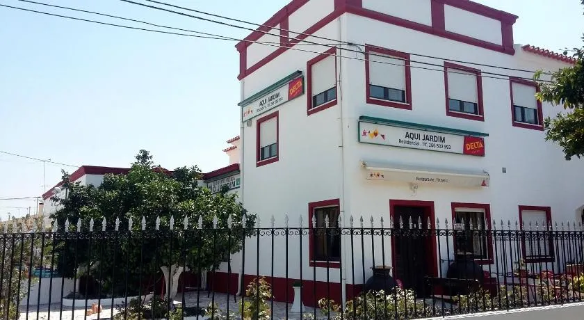 Aqui Jardim - Image 1