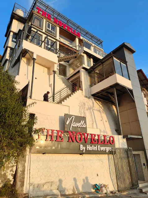 The Novello by Hotel Evergreen - Image 1