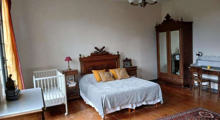 Chambres d'hôtes proche St Emilion avec petit déjeuner - Image 1