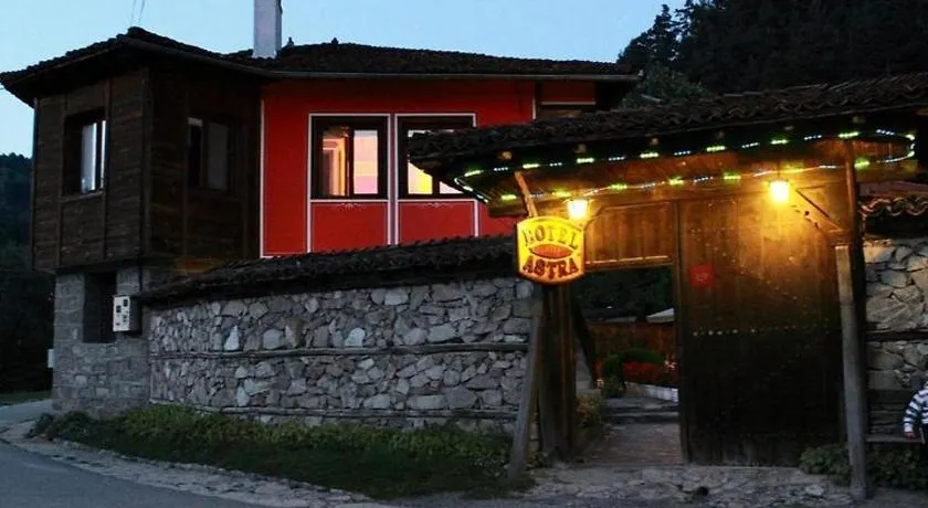 Guest House Astra - Image 1