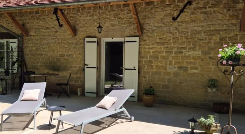 A La Maison - Image 1