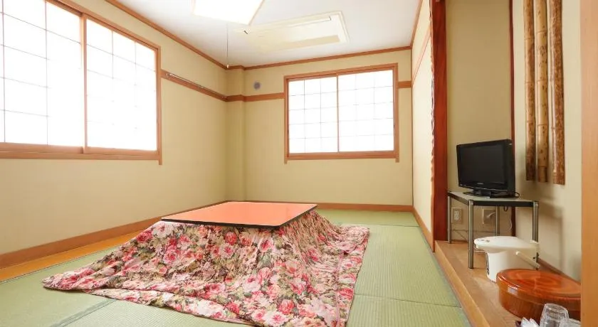 Ryokan Nakaya - Image 1