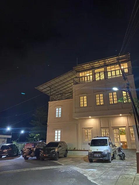 D'Anna Palace - Image 1