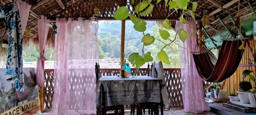 The Vintage Cabin - Image 1