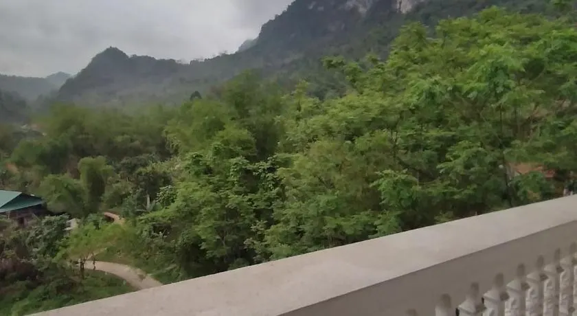 Thành Luân Hotel - Image 1