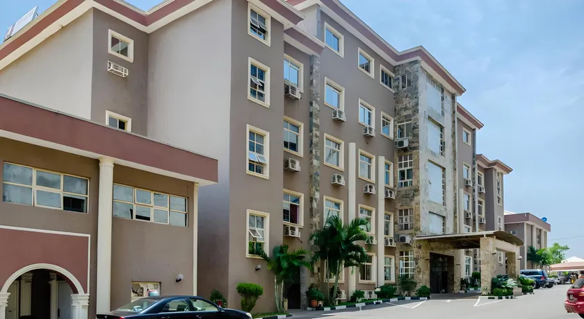 3Js Hotel - Image 1